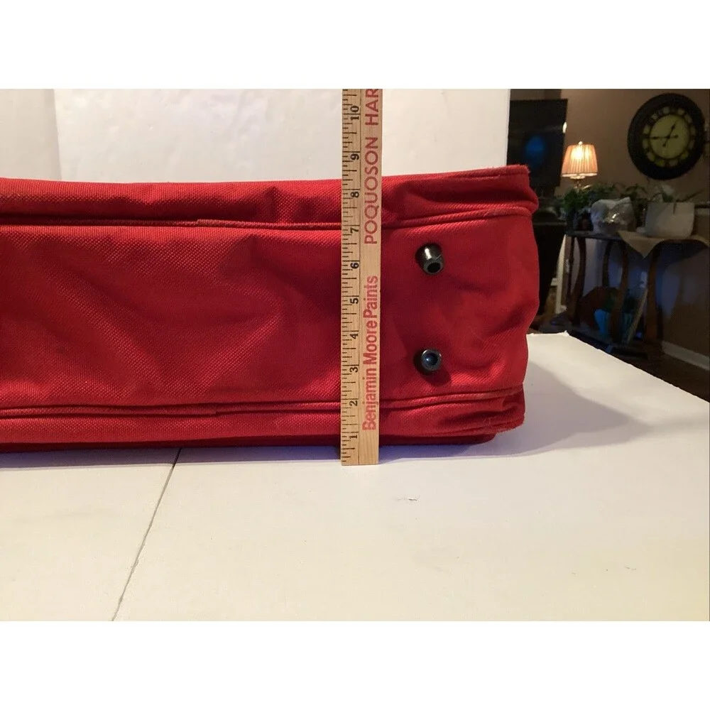 ricardo beverly hills luggage tiburon carry on w/feet red 20”x14”x8” style 6320